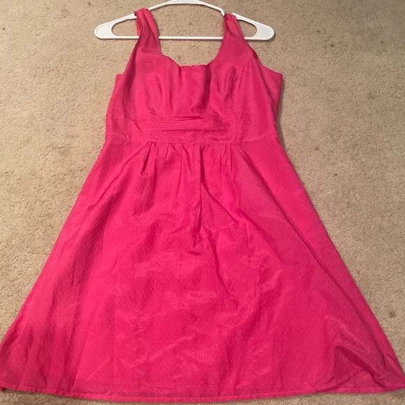 Hot pink Vineyard Vines cocktail dress - Picture 1 of 8